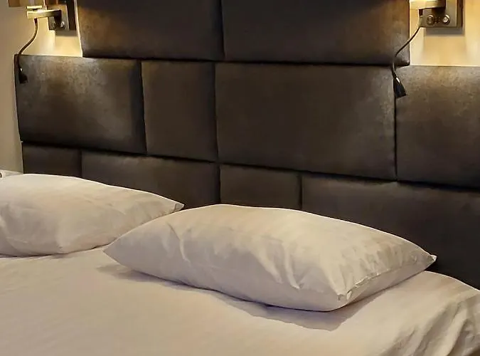 公寓 Spacious Two-bedroom In The Center *