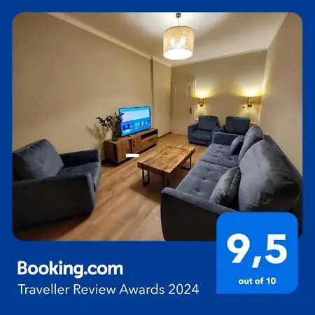 Spacious Two-bedroom In The Center